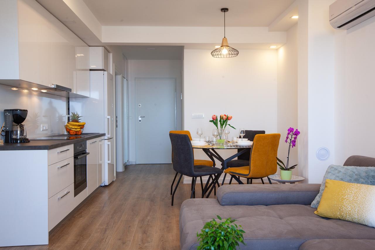Apartments Bella Figura Макарска Экстерьер фото
